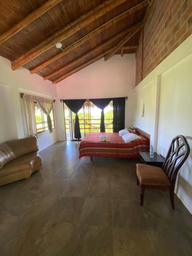 Hosteria Guachapeli Las Tunas Extérieur photo