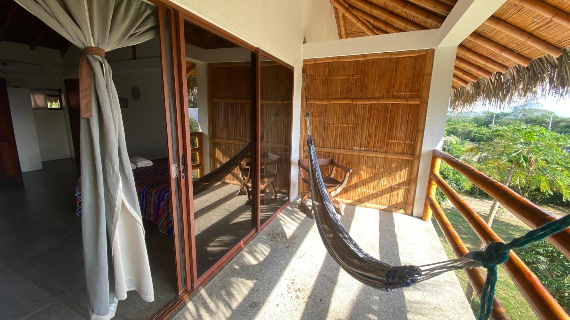 Hosteria Guachapeli Las Tunas Extérieur photo
